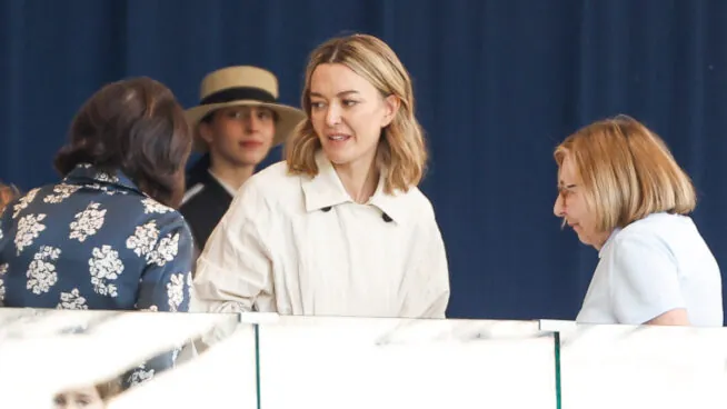 El hito de Marta Ortega: estas son las zapatillas que le han llevado a la meta de la San Silvestre