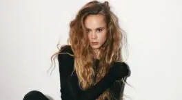 Juan Avellaneda, estilista, sobre la nueva tendencia de zapatillas que ya triunfa en Zara: «Se llevarán modelos ultrafinos»