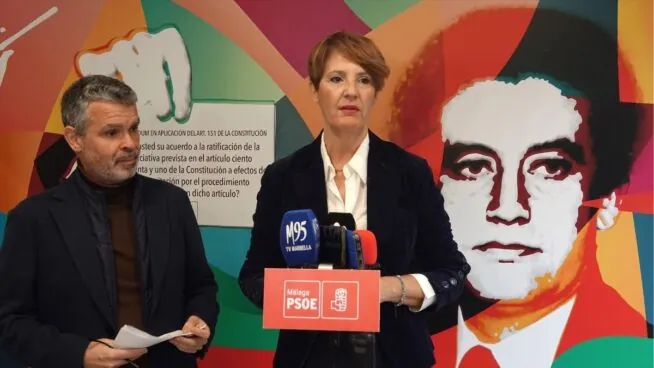 El PSOE exige la dimisión del alcalde de Estepona tras pedir cárcel la Fiscalía