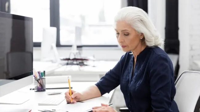 Los cotizantes mayores de 64 años aumentan un 152% en siete años