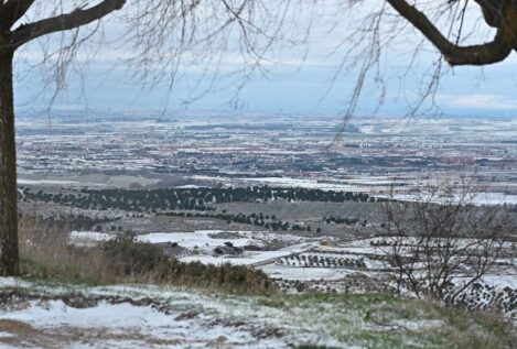 Todas las comunidades, salvo Extremadura y Canarias, en alerta por lluvias, nieve, frío y oleaje