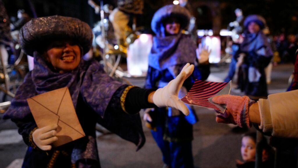 niña carta cabalgata