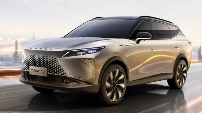 El Omoda 7 se lanza contra el RAV4 con 1.250 kilómetros de autonomía