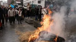 Una tractorada contra el acuerdo entre la UE y Mercosur colapsa el centro de Oviedo