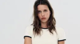 Estos pantalones de raya diplomática de Zara son los favoritos del 'street style'