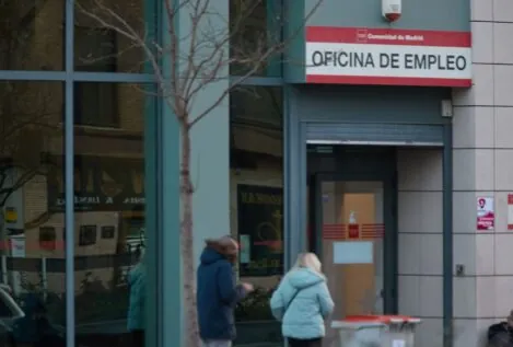 El paro cerró 2025 en su menor nivel en 18 años tras bajar en 152.000 personas