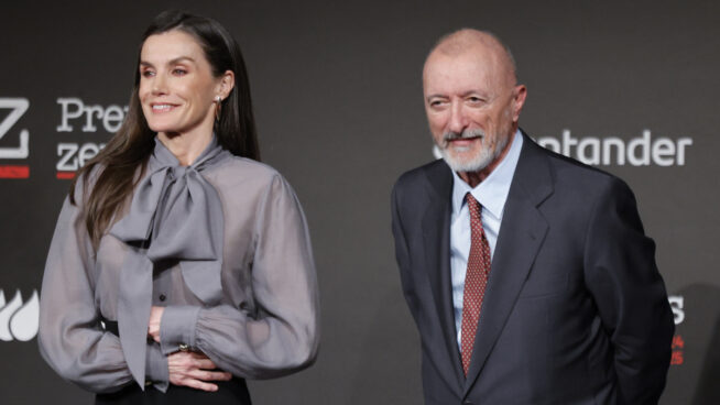 El plan perfecto de Pérez-Reverte por Sevilla: este es el sitio donde toma los mejores churros