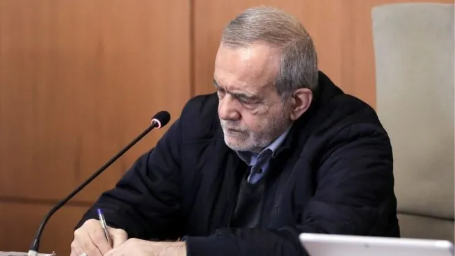 Irán redobla los contactos con países vecinos ante la amenaza de EEUU de lanzar un ataque