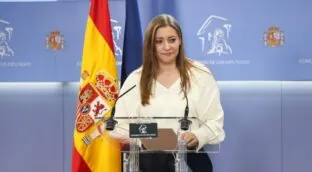 El PP busca apoyos para obligar a Sánchez a comparecer en el Congreso por Adamuz