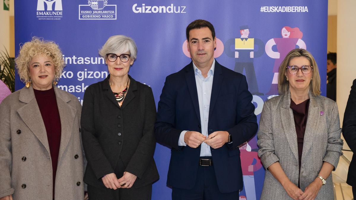 El Gobierno vasco financia un diccionario feminista en euskera: matxismoa, patriarkatua…