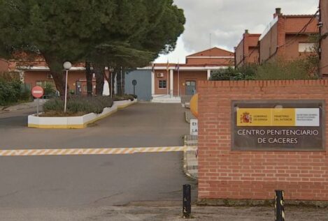 Malestar en la cárcel de Cáceres por el «terror» instaurado por una subdirectora y su marido