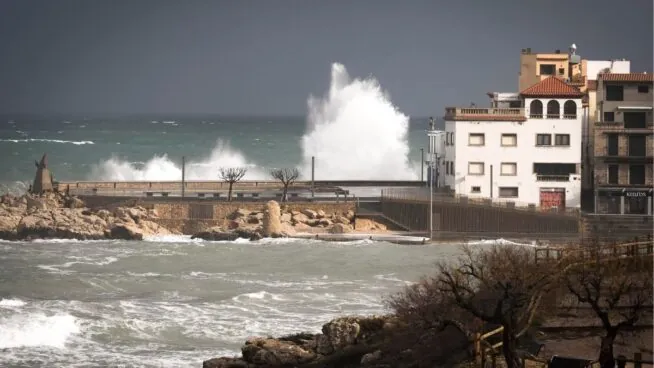 Protección Civil suspende las clases en Gerona y alerta del riesgo de desbordamientos de ríos