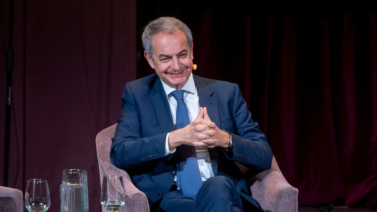 El PSOE defiende que Zapatero trabaja «de forma silenciosa» por la paz en Venezuela