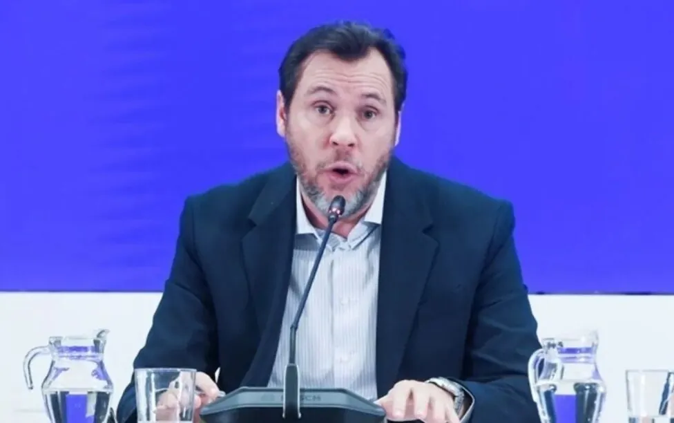 De trenes y paranoias