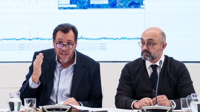 ADIF: crónica de una empresa pública en la que reinan disparates, enchufes y endogamia