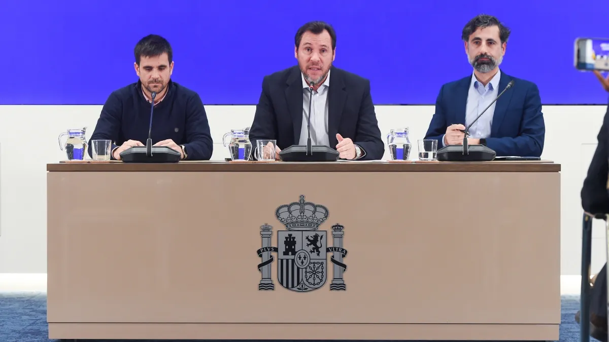 Puente afirma que el muro que provocó el accidente del Rodalies cayó «al paso del tren»