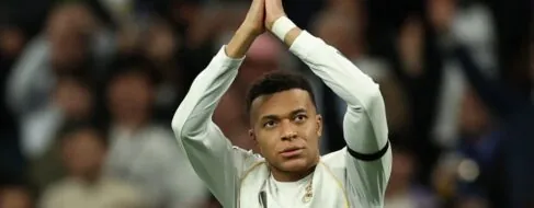 Mbappé y Vinicius apaciguan el ambiente en el Bernabéu con una goleada al Mónaco