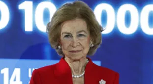 Los confidentes de Sofía tras la muerte de su hermana: de su cuñada a Arturo, su secretario