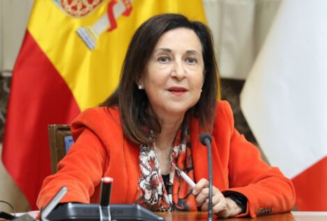 Robles carga contra Trump: «No puede ser que se convierta en el gendarme internacional»