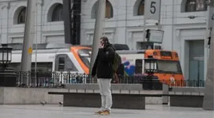 Cataluña seguirá sin trenes de cercanías este domingo para «asegurar la fiabilidad»