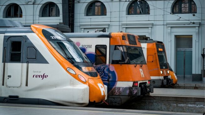 Nueva jornada de retrasos en Rodalies y en los regionales del sur de Cataluña