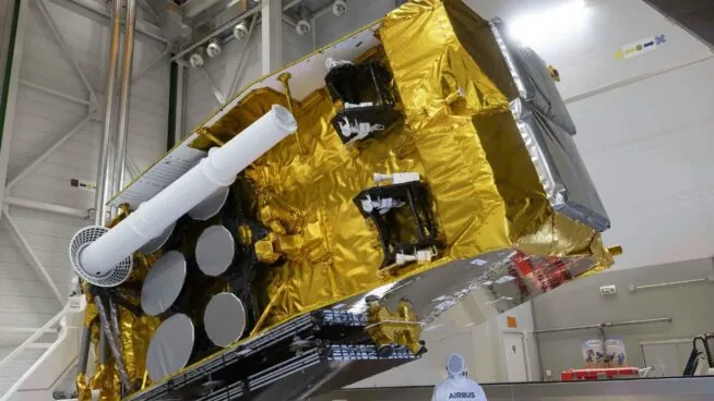 El Gobierno admite que su último satélite militar es irrecuperable tras la colisión de noviembre