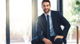 Los secretos de Judit Català, experta en liderazgo para proyectar autoridad y elegancia