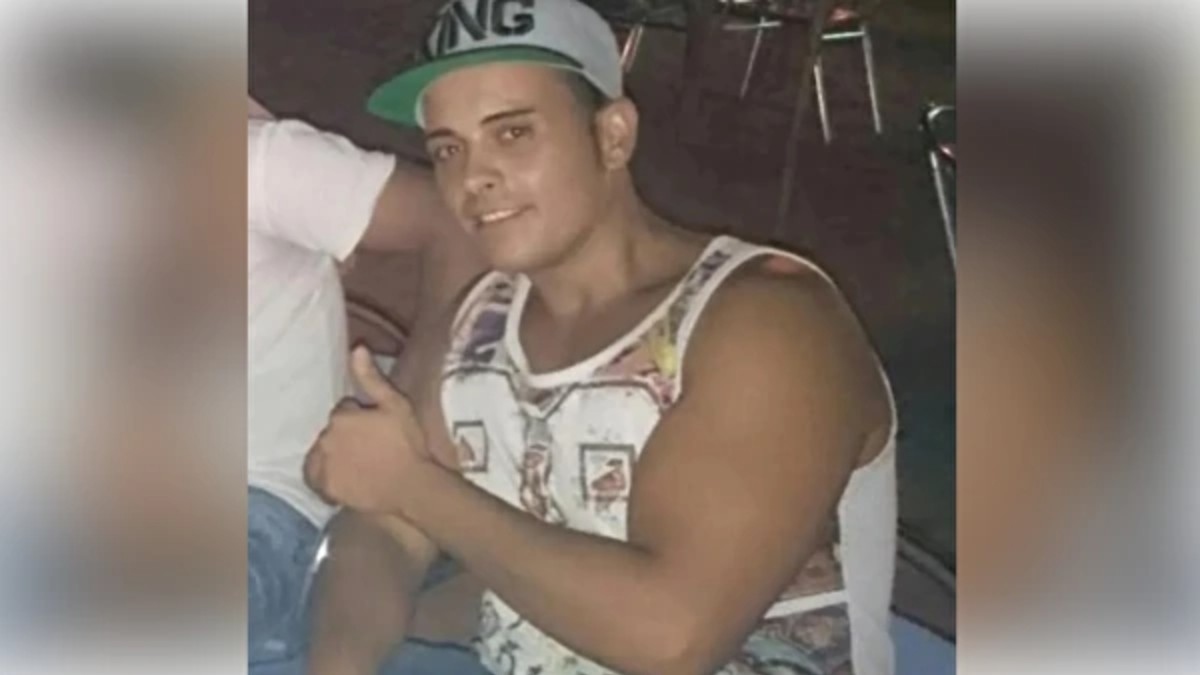 Hallan muerto a un ‘streamer’ que se grabó en su casa consumiendo drogas y alcohol