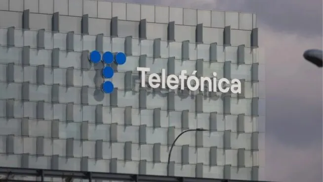 Telefónica logra completar con voluntarios los ERE de sus tres filiales principales