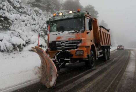 El temporal de nieve y lluvia afecta a 136 carreteras, 58 de ellas cerradas al tráfico