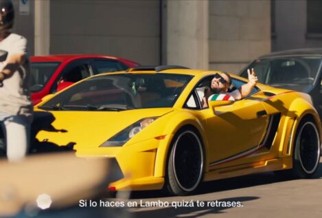 Puente gastó 160.000 euros en un anuncio con un Lamborghini sobre el transporte público