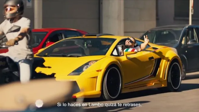 Puente gastó 160.000 euros en un anuncio con un Lamborghini sobre el transporte público