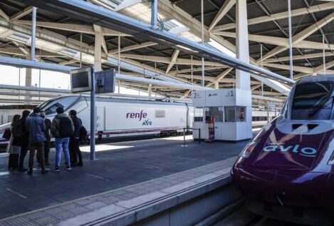 Sigue limitada la velocidad en varios puntos de las líneas Madrid-Barcelona y Madrid-Valencia