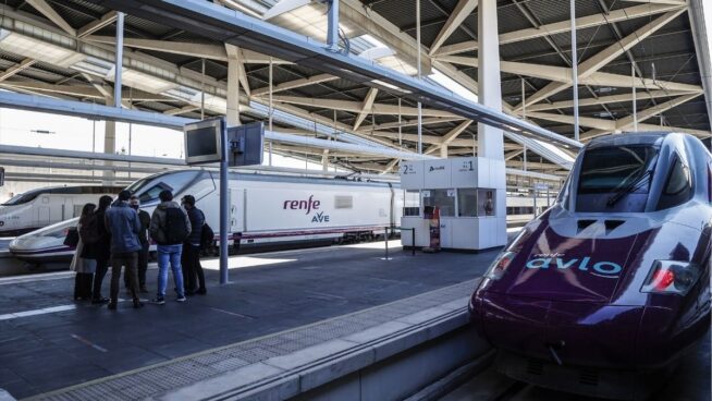 Sigue limitada la velocidad en varios puntos de las líneas Madrid-Barcelona y Madrid-Valencia