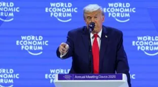 Trump exige negociar ya la compra de Groenlandia pero descarta el uso de la fuerza