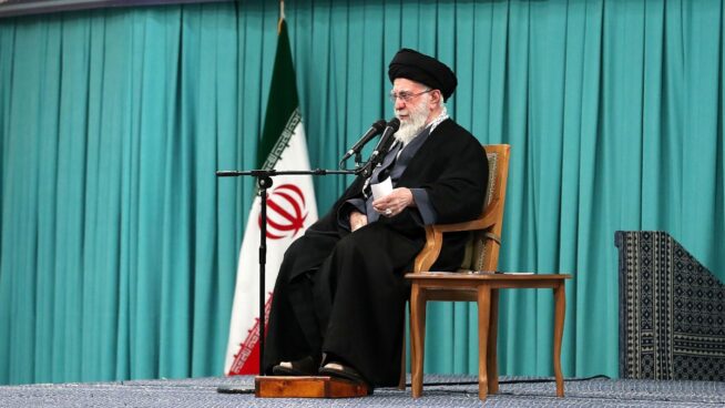 La UE acuerda más sanciones a Irán: le dificulta el acceso a componentes para drones y misiles