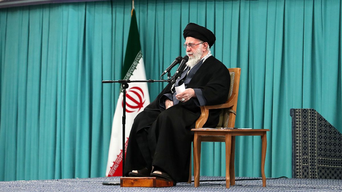 La UE acuerda más sanciones a Irán: le dificulta el acceso a componentes para drones y misiles