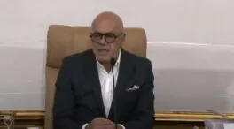 El Gobierno venezolano dice haber excarcelado a 400 presos, mientras las ONG lo reducen a 56