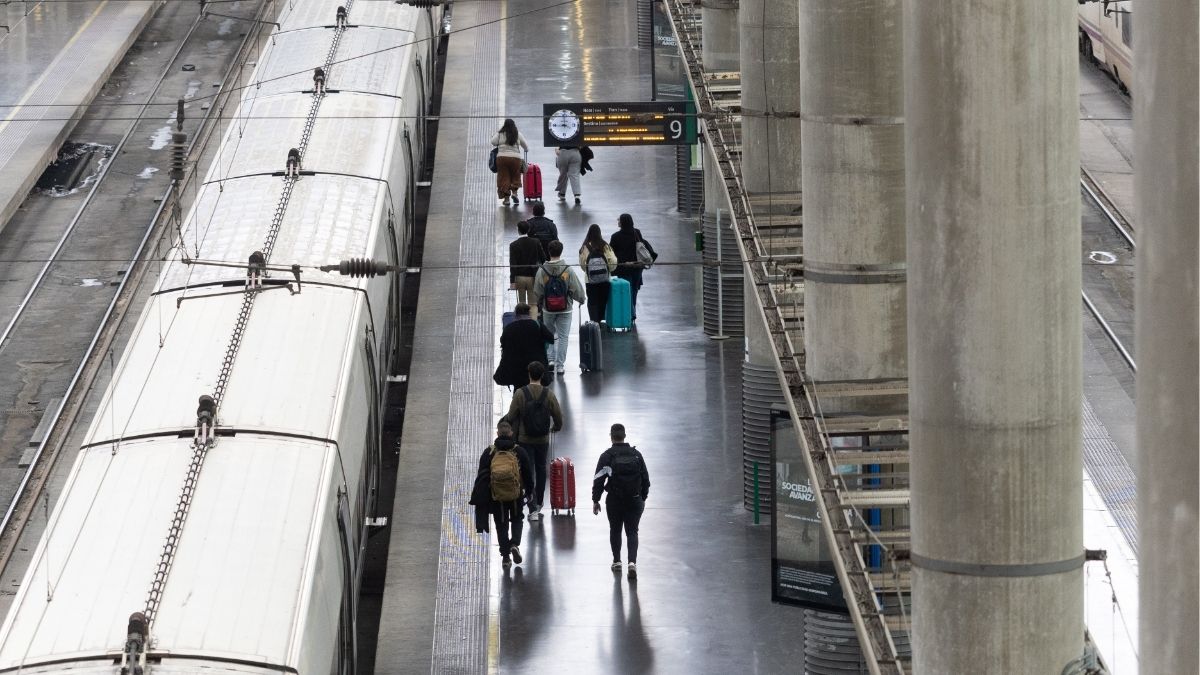 Un problema técnico interrumpe la línea ferroviaria entre Linares y Alcázar de San Juan
