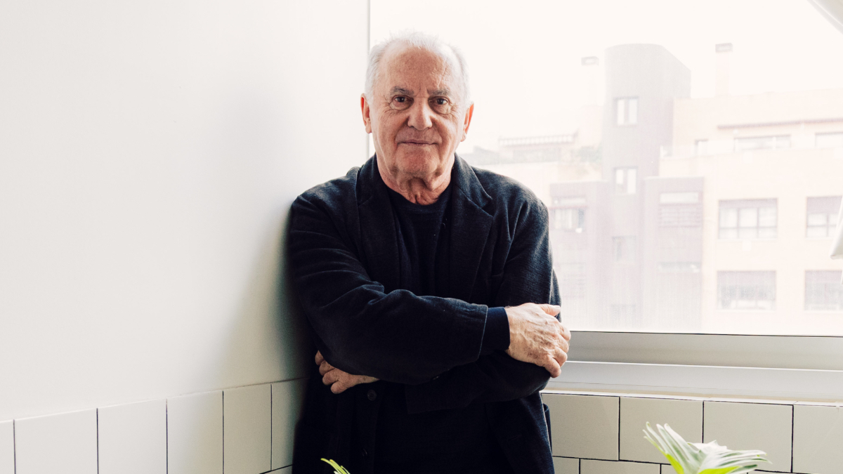 Los años de Víctor Manuel en la Asturias más humilde: «Mi padre no entendía que quisiera ser libre»