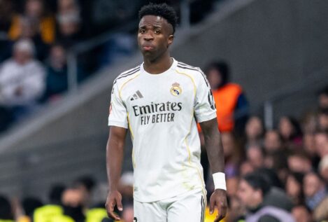 Vinícius se reencuentra con el Bernabéu: Mbappé y Arbeloa piden clemencia