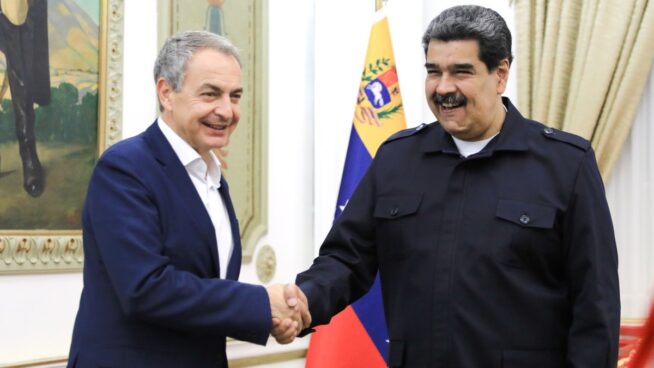 Junts vuelve a aliarse en uno de sus bastiones con PP y Vox en contra de Maduro