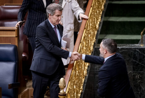 El PP descarta un acuerdo rápido con Vox pese a las conversaciones entre Feijóo y Abascal