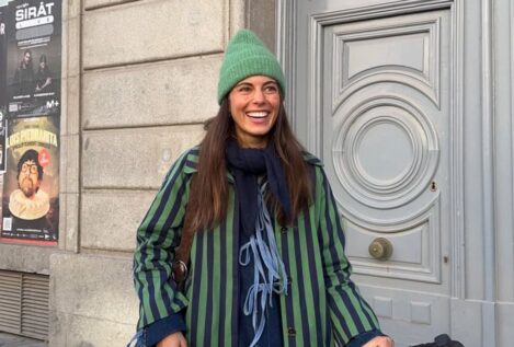 Adiós a la manga francesa: el estilo de camiseta que ya triunfa en 2026 en Mango y Zara