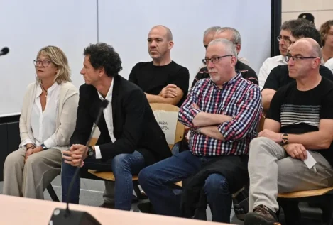 Los abogados de presos de ETA Arantza Zulueta y Jon Enparantza ingresan en prisión