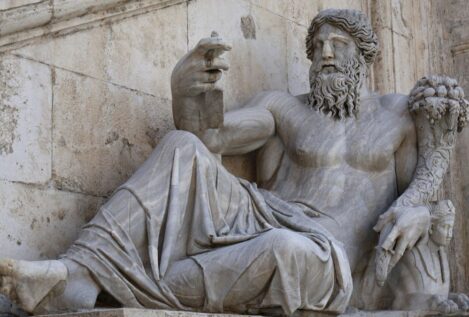 Aristóteles, filósofo, ya lo adelantó a sus 60 años: «Amar es desear el bien del otro por encima del propio»