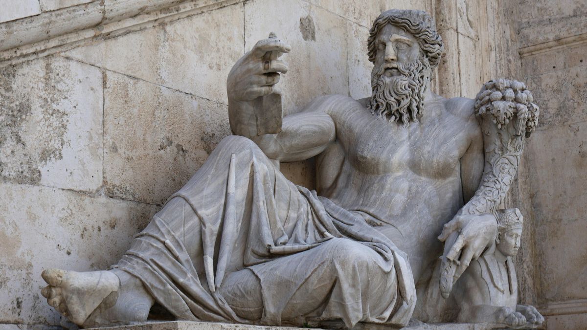 Aristóteles, filósofo, ya lo adelantó a sus 60 años: «Amar es desear el bien del otro por encima del propio»