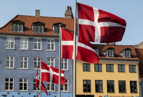 Dinamarca registró la navegación de 292 buques de la flota fantasma rusa en 2025