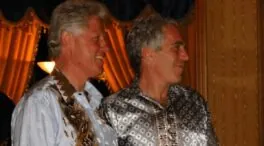 Los vínculos de Clinton y Epstein por los que el Congreso de Estados Unidos le pide declarar