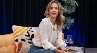 VÍDEO | Cayetana Álvarez de Toledo: «Sánchez busca que las elecciones cambien el régimen, no su Gobierno» | CONTRAPUNTOS